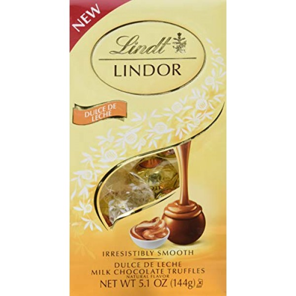 Lindt LINDOR Milk Chocolate Candy Truffles, Milk Chocolate with Smooth,  Melting Truffle Center, 5.1 oz. Bag